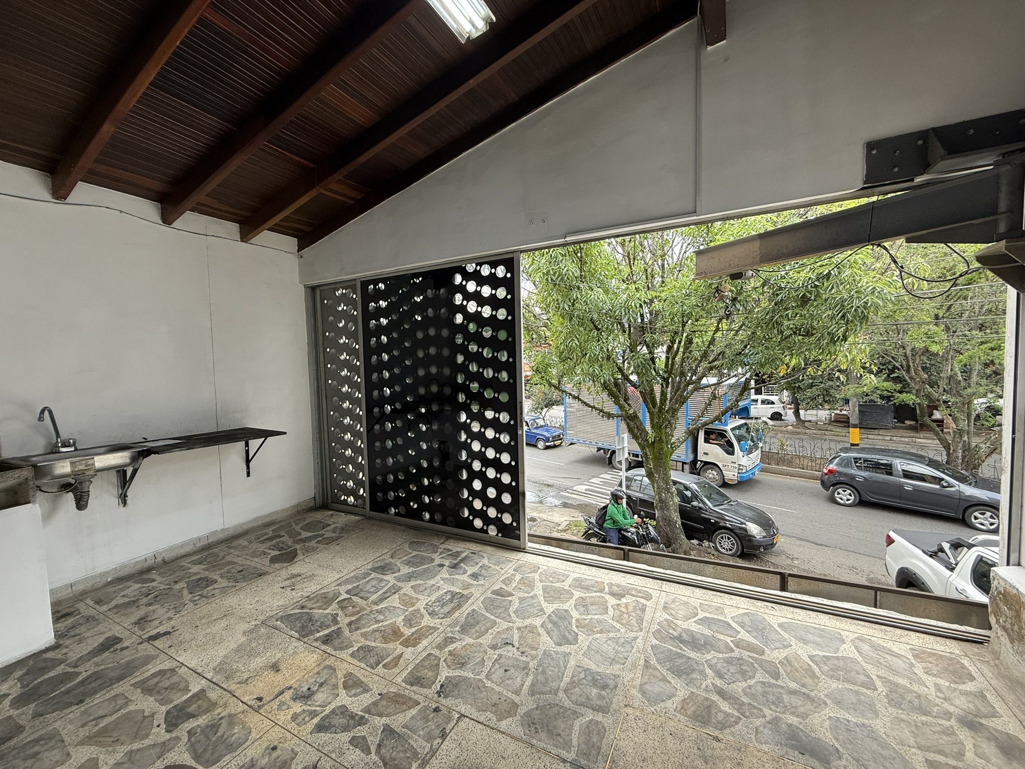 Casa en arriendo Antioquia Medellín Trinidad 130 m2 Habitaciones 2 Baños 2 Garajes 0 Precio $5000000