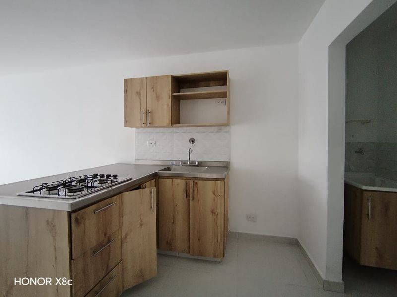 Apartamento en arriendo Antioquia Medellín Blanquizal 60 m2 Habitaciones 2 Baños 2 Garajes 0 Precio $1850000
