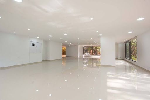 Oficina en arriendo Cundinamarca Bogotá La Porciuncula 347 m2 Habitaciones 0 Baños 2 Garajes 8 Precio $27874000