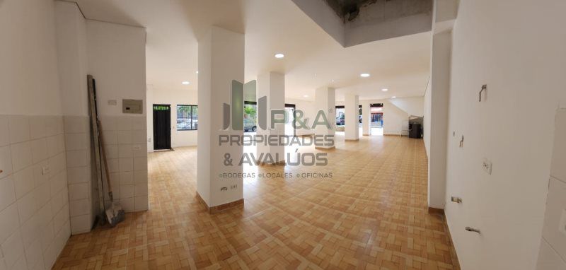 Local en arriendo Antioquia Medellín Santa Lucia 100 m2 Habitaciones 0 Baños 1 Garajes 0 Precio $6000000