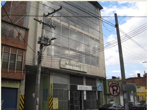 Edificio en venta Cundinamarca Bogotá Centenario 1510 m2 Habitaciones 3 Baños 1 Garajes 10 Precio $2700000000