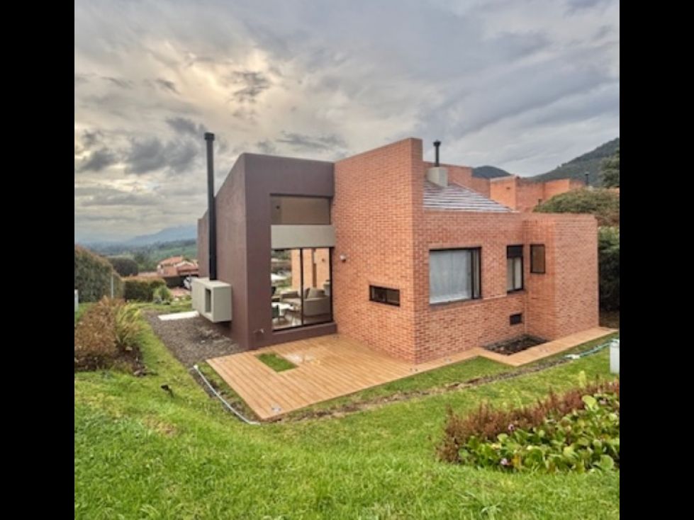 Casa en venta Cundinamarca La Calera La Calera 152 m2 Habitaciones 3 Baños 3 Garajes 4 Precio $1500000000
