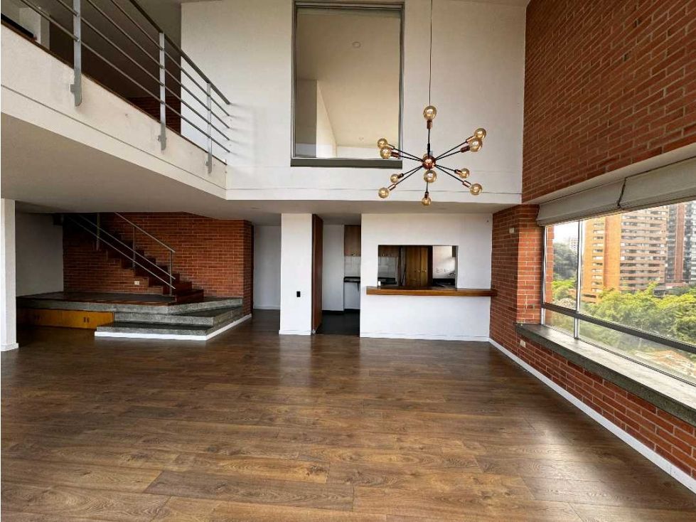 Casa en venta Antioquia Medellín Los Naranjos 169 m2 Habitaciones 4 Baños 4 Garajes 2 Precio $1650000000