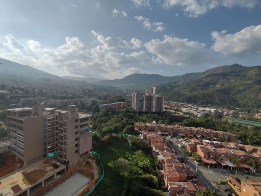 Apartamento en arriendo Antioquia Itagüí Ditaires 67 m2 Habitaciones 3 Baños 2 Garajes 1 Precio $2300000