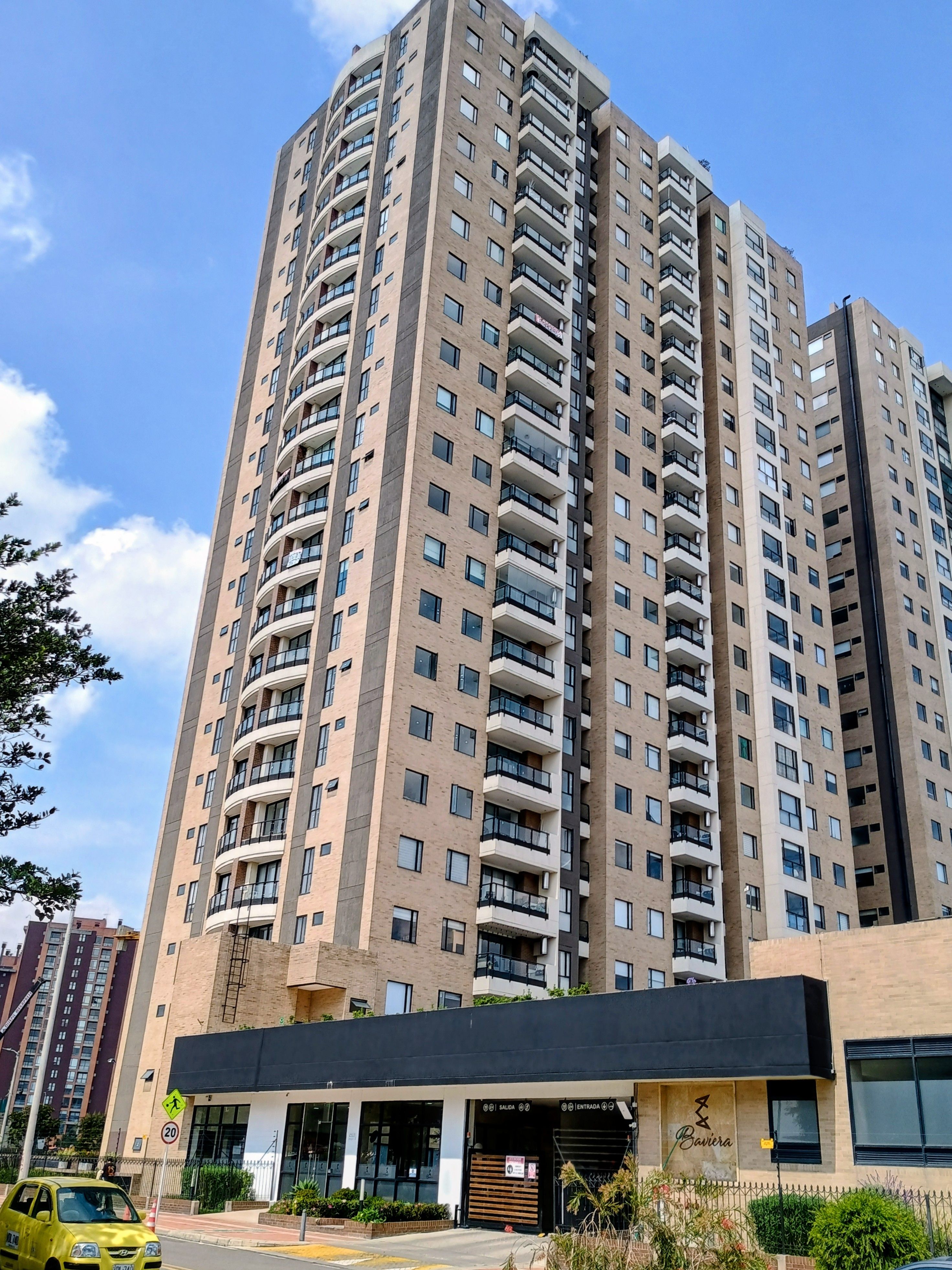 Inmuebles en Remate Apartamento en venta Cundinamarca Bogotá San José De Bavaria 80 m2 Habitaciones 3 Baños 2 Garajes 1 Precio $645000000