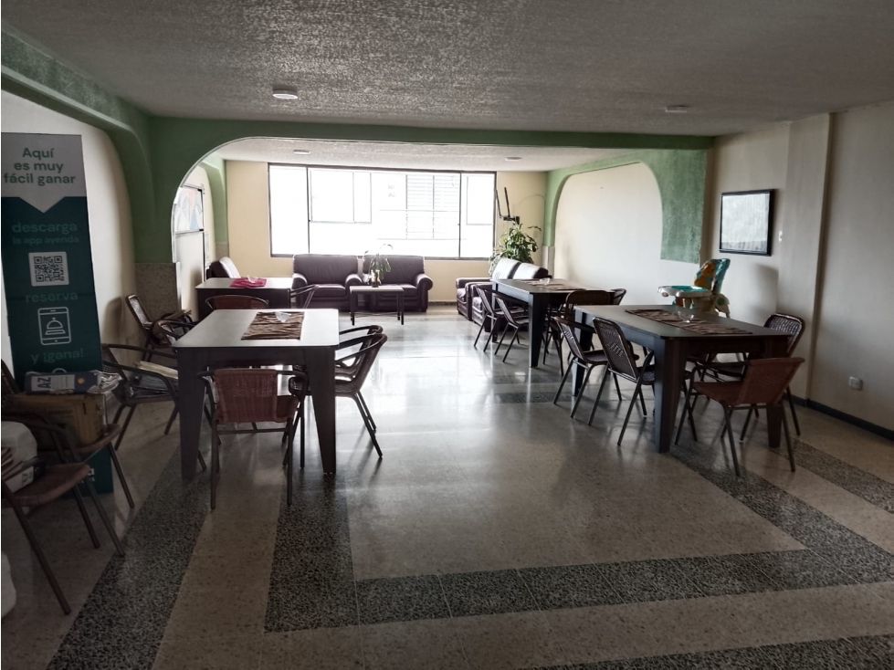 Edificio en venta Caldas Manizales Las Camelias 980 m2 Habitaciones 21 Baños 10 Garajes 5 Precio $2350000000