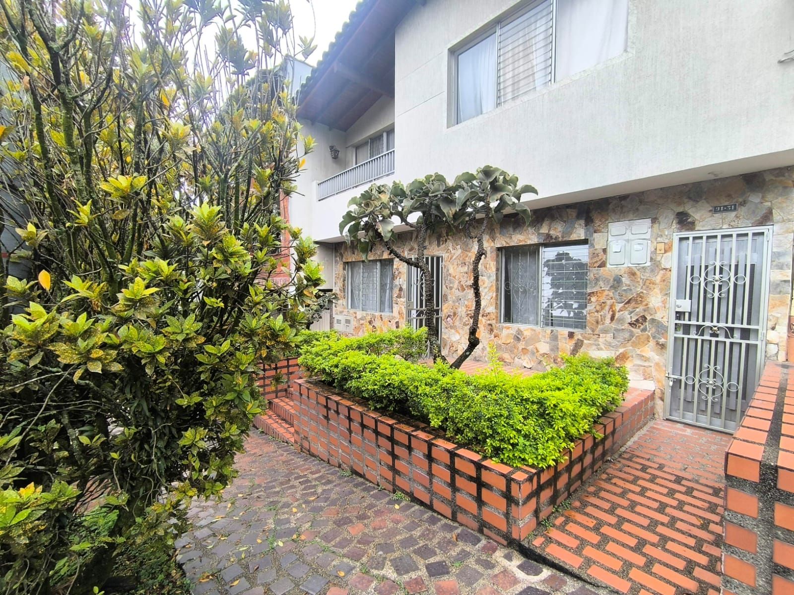Casa en venta Antioquia Medellín La Aguacatala 103 m2 Habitaciones 4 Baños 2 Garajes 0 Precio $475000000