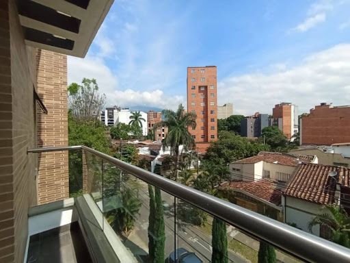 Apartamento en arriendo Antioquia Medellín Rosales 81 m2 Habitaciones 3 Baños 2 Garajes 1 Precio $3600000