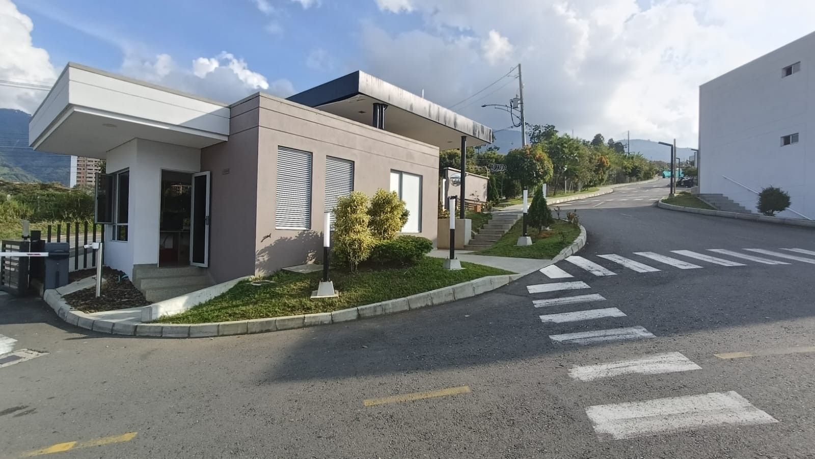 Apartamento en venta Antioquia Girardota El Llano 72 m2 Habitaciones 3 Baños 2 Garajes 1 Precio $510000000