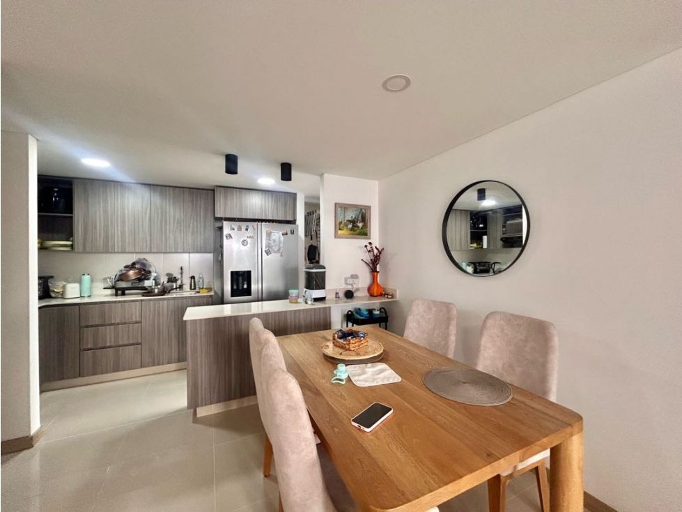 Apartamento en venta Antioquia Envigado El Chinguí 84 m2 Habitaciones 3 Baños 2 Garajes 1 Precio $715000000