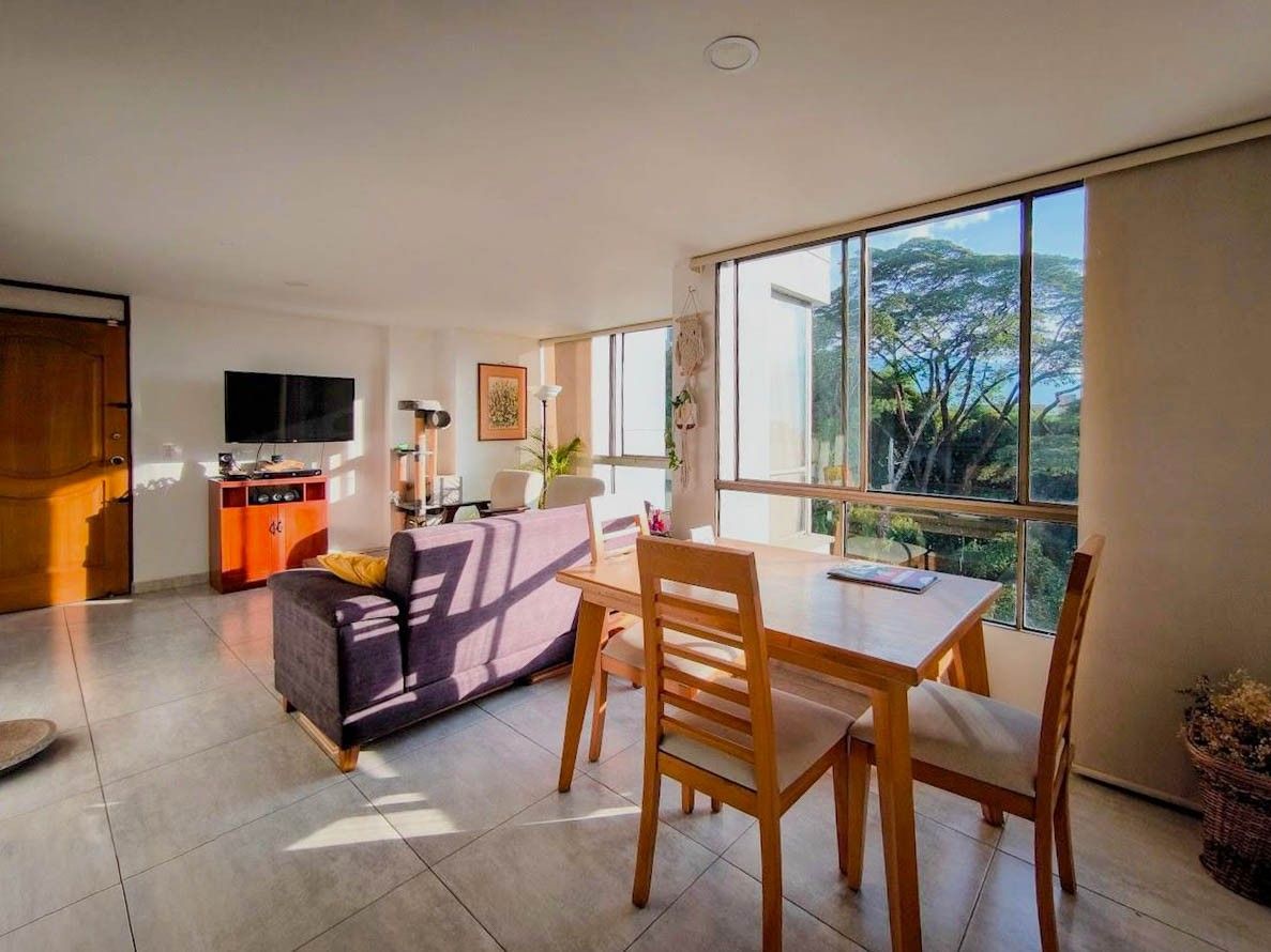 Apartamento en venta Antioquia Envigado Loma Linda 84 m2 Habitaciones 3 Baños 2 Garajes 1 Precio $599000000