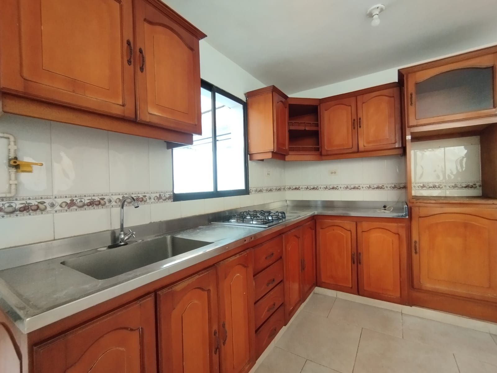 Casa en arriendo Antioquia Bello Andalucía 138 m2 Habitaciones 4 Baños 1 Garajes 0 Precio $2000000