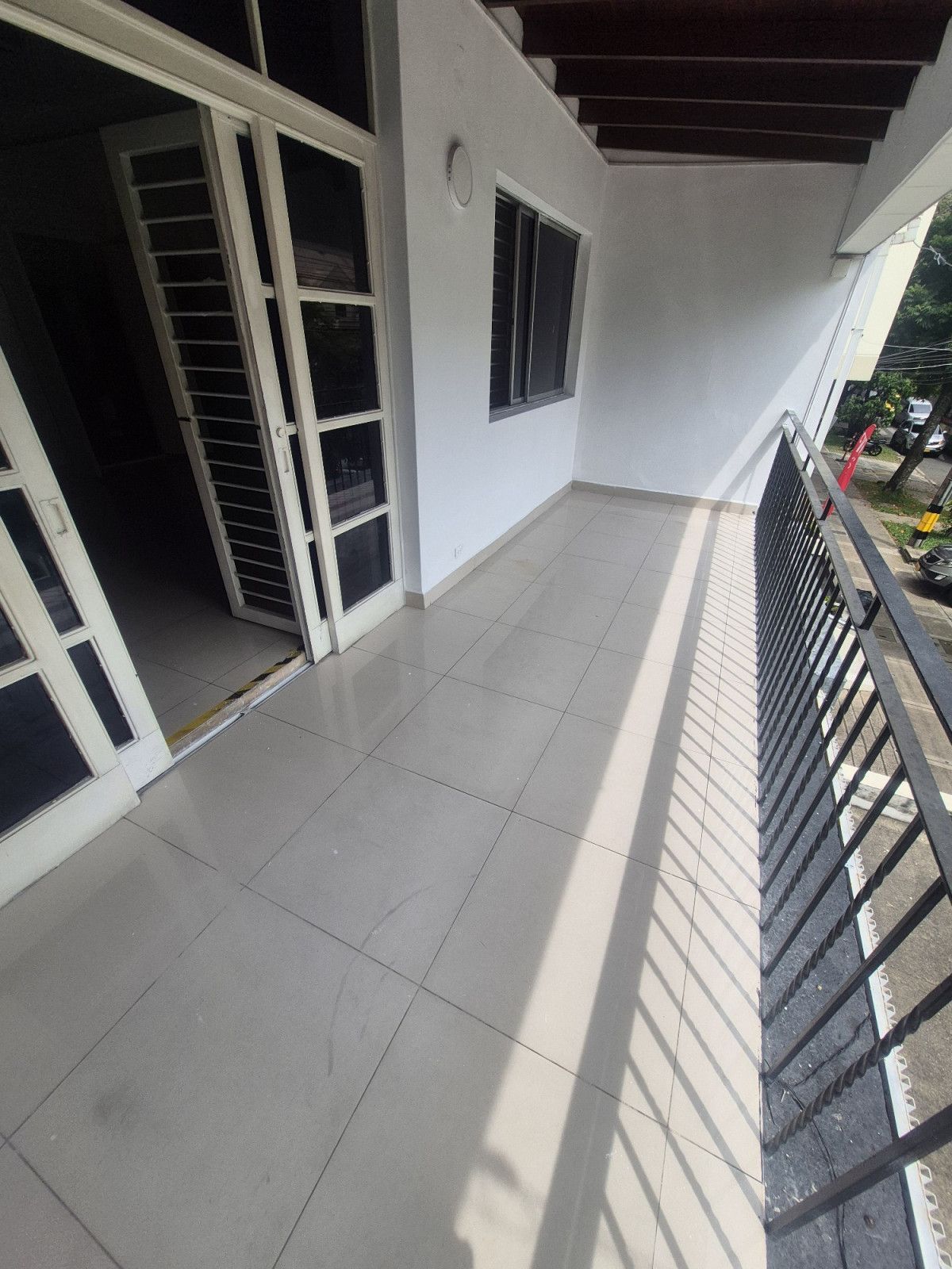 Casa en arriendo Antioquia Medellín Rosales 200 m2 Habitaciones 8 Baños 2 Garajes 0 Precio $4000000