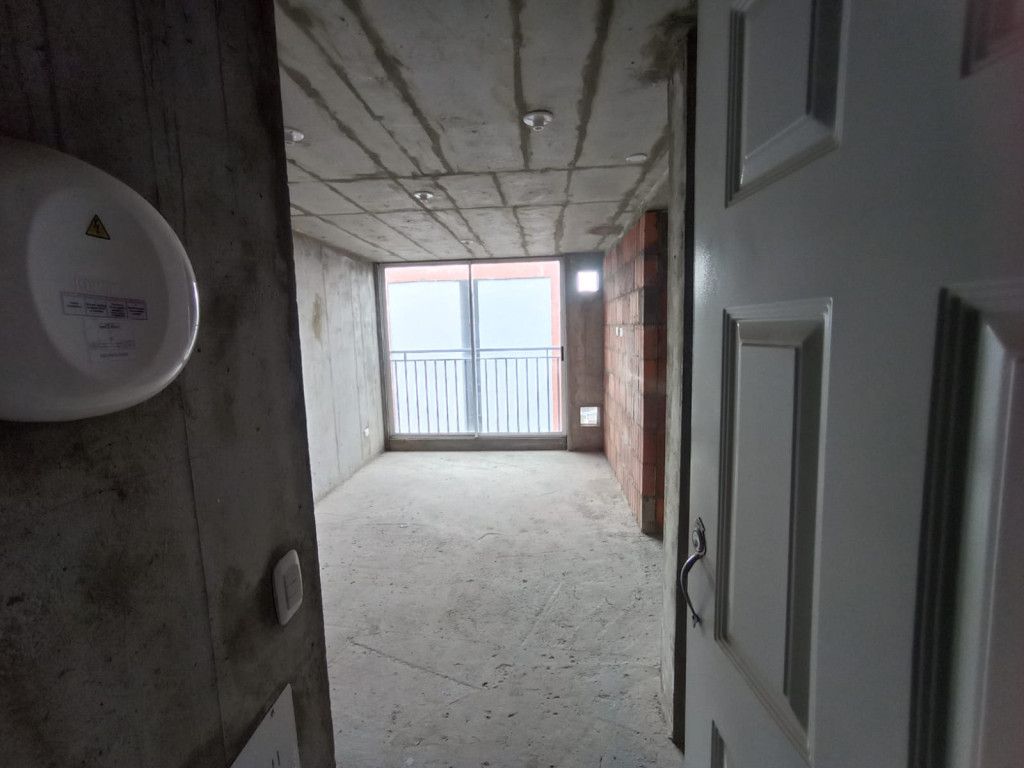 Apartamento en venta Cundinamarca Bogotá Valparaiso 42 m2 Habitaciones 2 Baños 1 Garajes 0 Precio $230000000