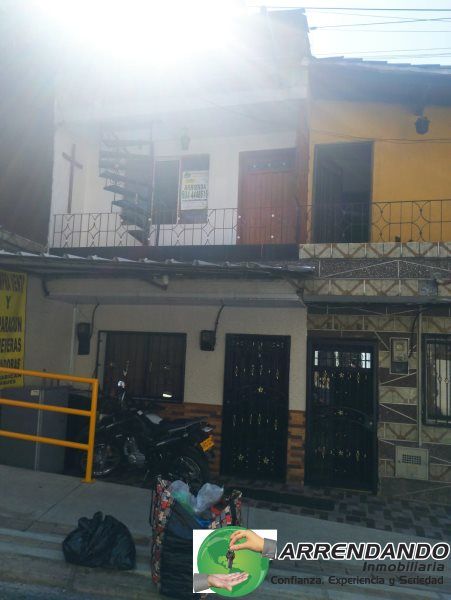 Casa en arriendo Antioquia Itagüí Tablazo 65 m2 Habitaciones 3 Baños 1 Garajes 0 Precio $1600000