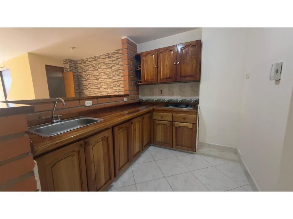 Casa en venta Antioquia Medellín Ub Sorrento 129 m2 Habitaciones 4 Baños 2 Garajes 1 Precio $450000000