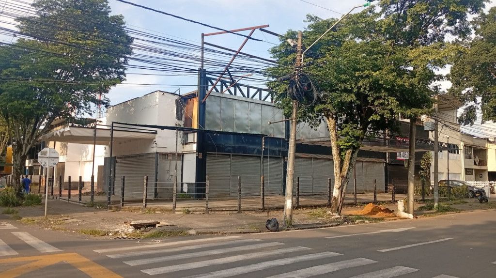 Bodega en arriendo Valle Del Cauca Cali San Vicente 270 m2 Habitaciones 0 Baños 0 Garajes 0 Precio $7500000