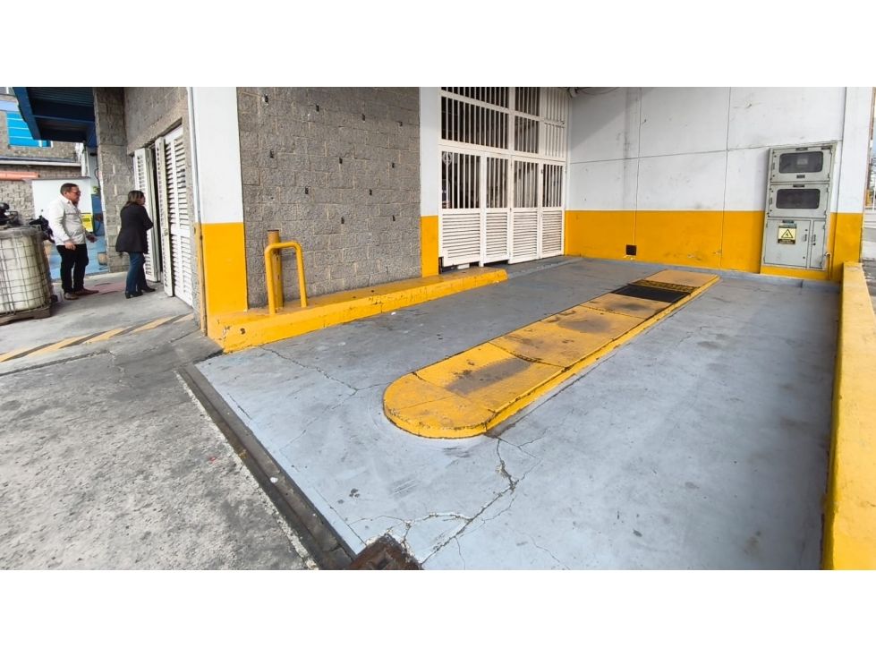 Local en arriendo Cundinamarca Bogotá Cundinamarca 150 m2 Habitaciones 0 Baños 1 Garajes 1 Precio $3800000