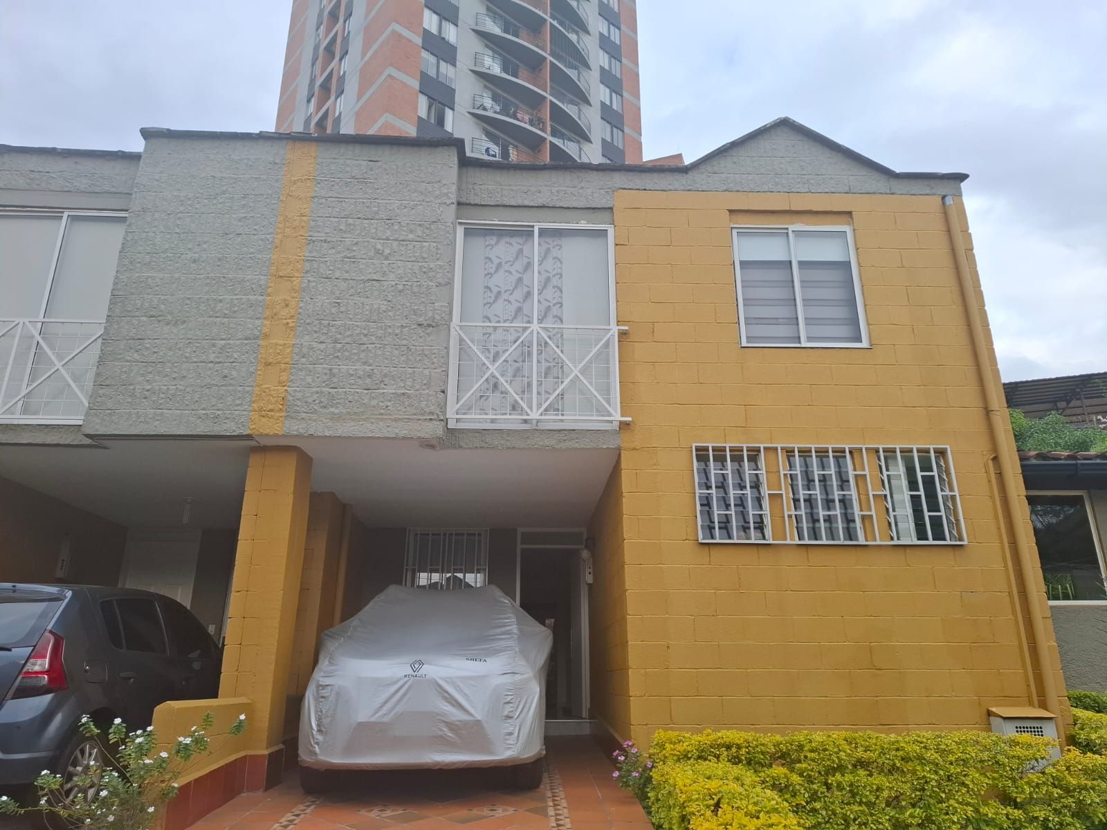 Casa en venta Antioquia Medellín La Pilarica 125 m2 Habitaciones 3 Baños 2 Garajes 2 Precio $680000000