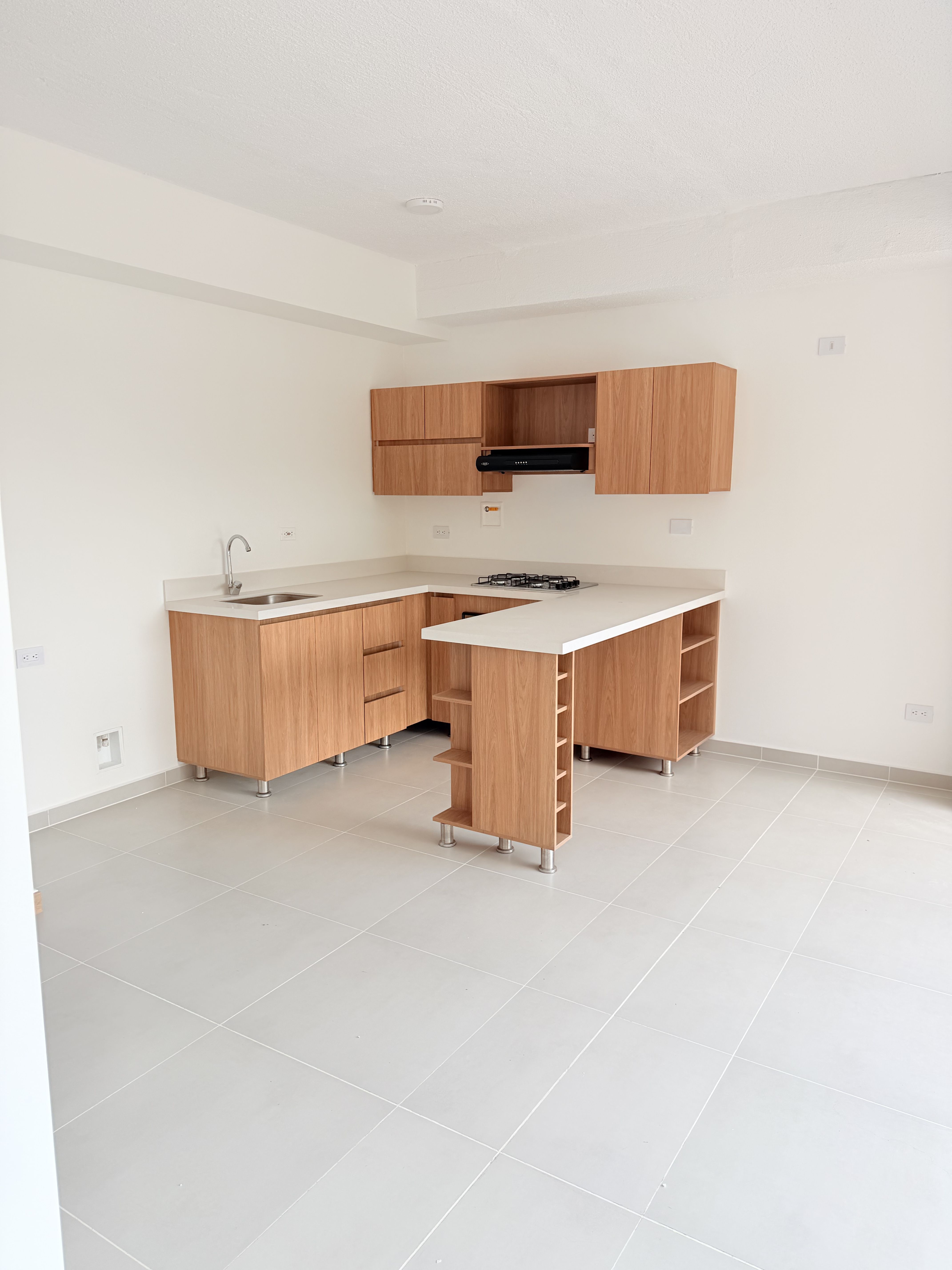 Apartamento en arriendo Antioquia La Estrella La Chinca 76 m2 Habitaciones 2 Baños 2 Garajes 1 Precio $2600000