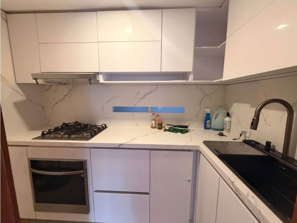 Apartamento en venta Cundinamarca Bogotá Ciudad Salitre Sur-oriental 70 m2 Habitaciones 3 Baños 2 Garajes 1 Precio $670000000