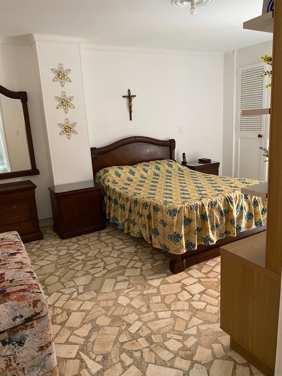 Apartamento en venta Antioquia Medellín Simon Bolivar 89 m2 Habitaciones 3 Baños 2 Garajes 1 Precio $630000000