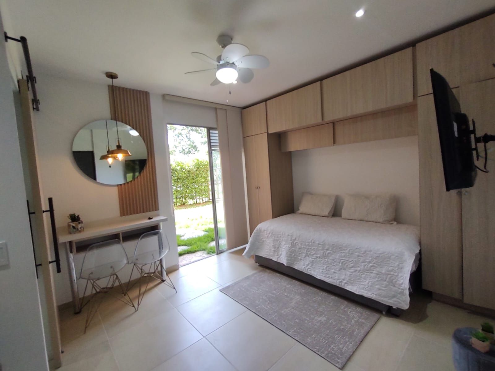 Apartaestudio en arriendo Risaralda Pereira Jardin De Velez Y Velez 25 m2 Habitaciones 1 Baños 1 Garajes 1 Precio $1400000