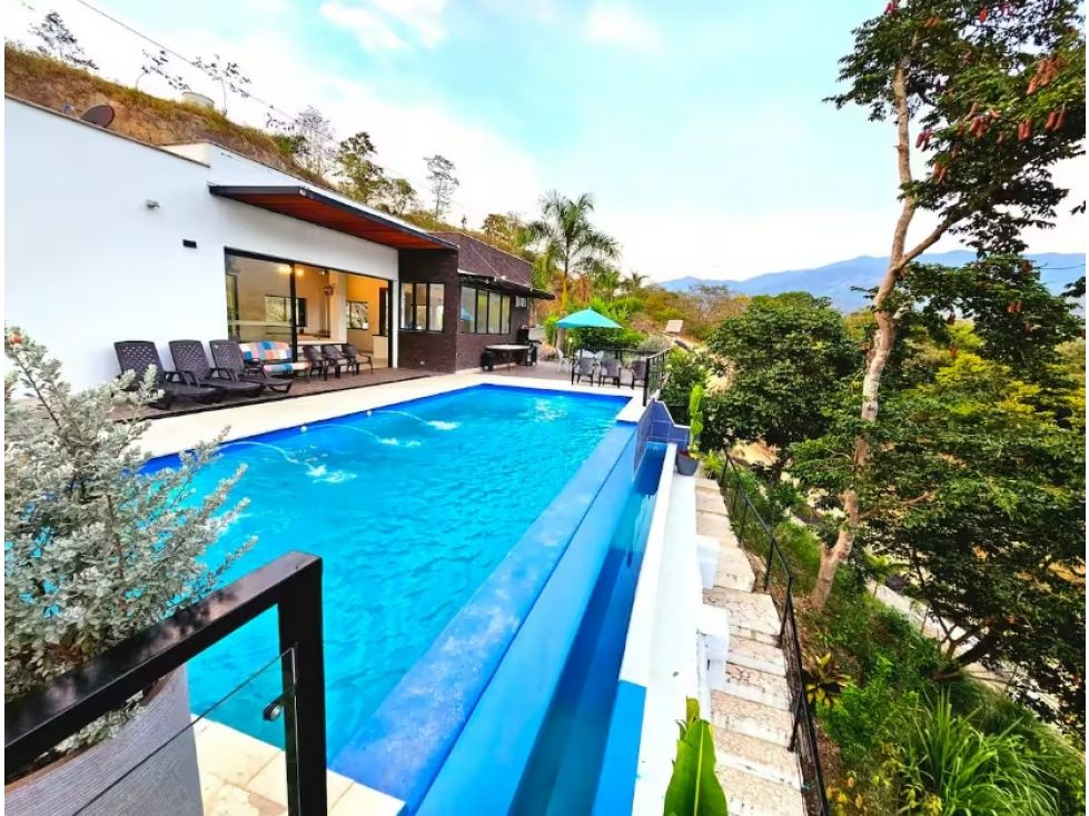 Casa Campestre en venta Antioquia Sopetrán Sopetran 320 m2 Habitaciones 5 Baños 6 Garajes 6 Precio $1400000000