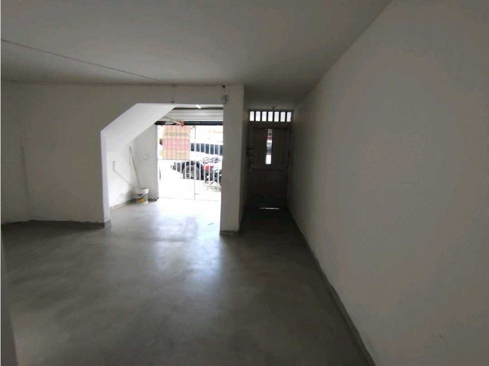 Local en arriendo Antioquia Medellín Granada 160 m2 Habitaciones 0 Baños 2 Garajes 0 Precio $5800000