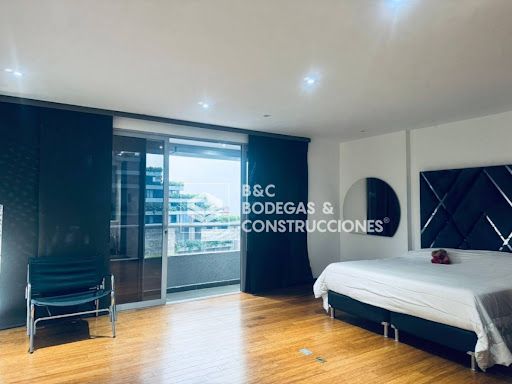 Apartaestudio en arriendo Antioquia Medellín Altos Del Poblado 65 m2 Habitaciones 1 Baños 2 Garajes 1 Precio $4000000