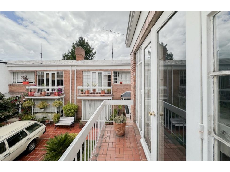 Casa en venta Cundinamarca Bogotá Acacias Usaquen 147 m2 Habitaciones 3 Baños 2 Garajes 2 Precio $780000000