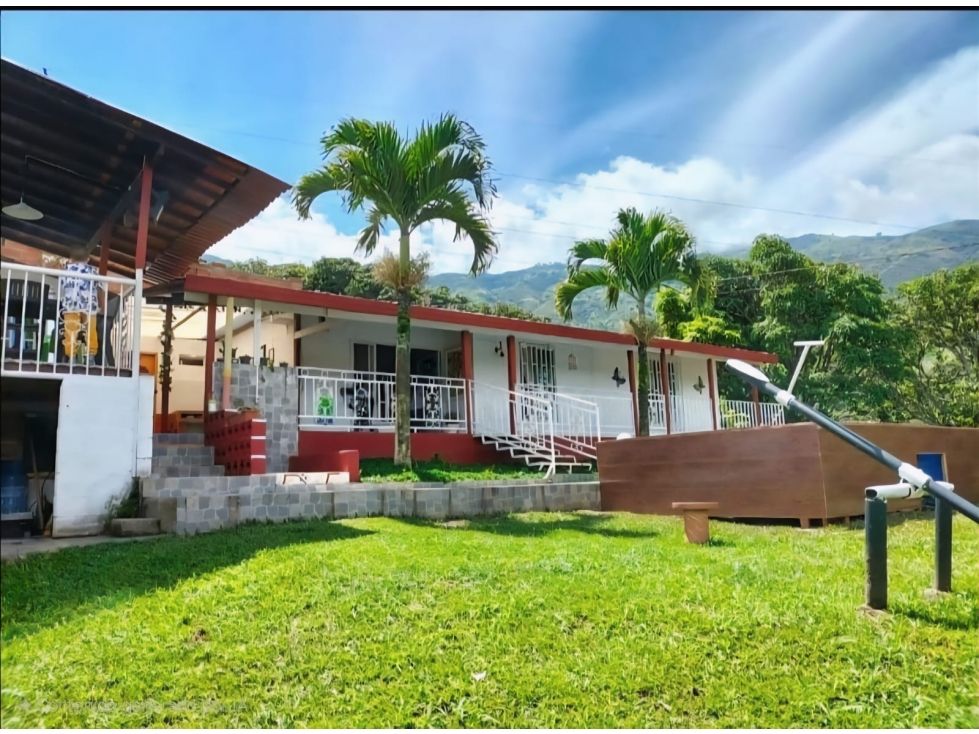 Casa Campestre en venta Antioquia Barbosa Santa Mónica 90 m2 Habitaciones 5 Baños 3 Garajes 1 Precio $520000000
