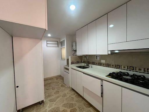 Apartamento en arriendo Antioquia Sabaneta Virgen Del Carmen 70 m2 Habitaciones 3 Baños 2 Garajes 1 Precio $2300000