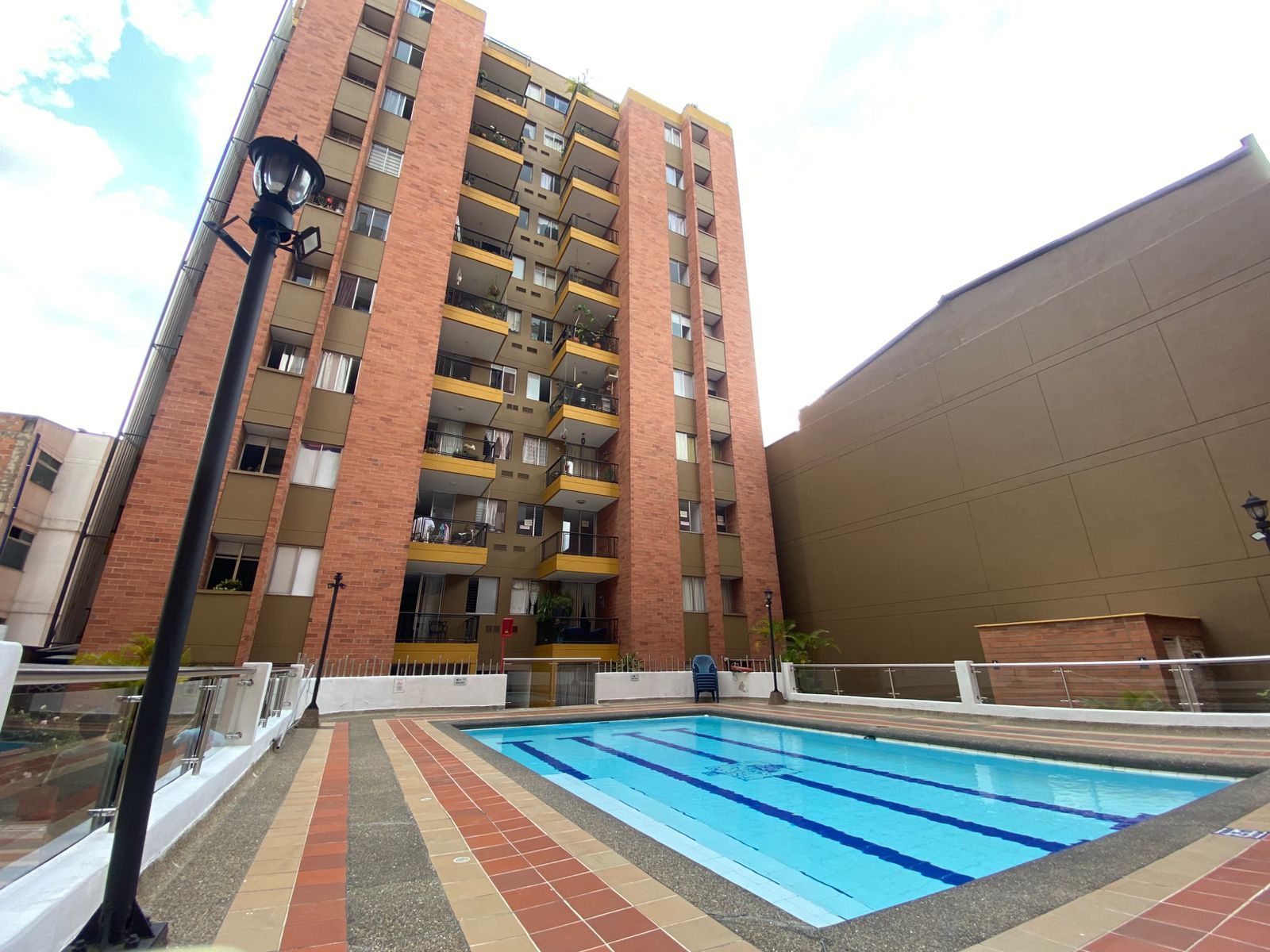 Apartamento en arriendo Antioquia Medellín La America 80 m2 Habitaciones 3 Baños 2 Garajes 1 Precio $2950000