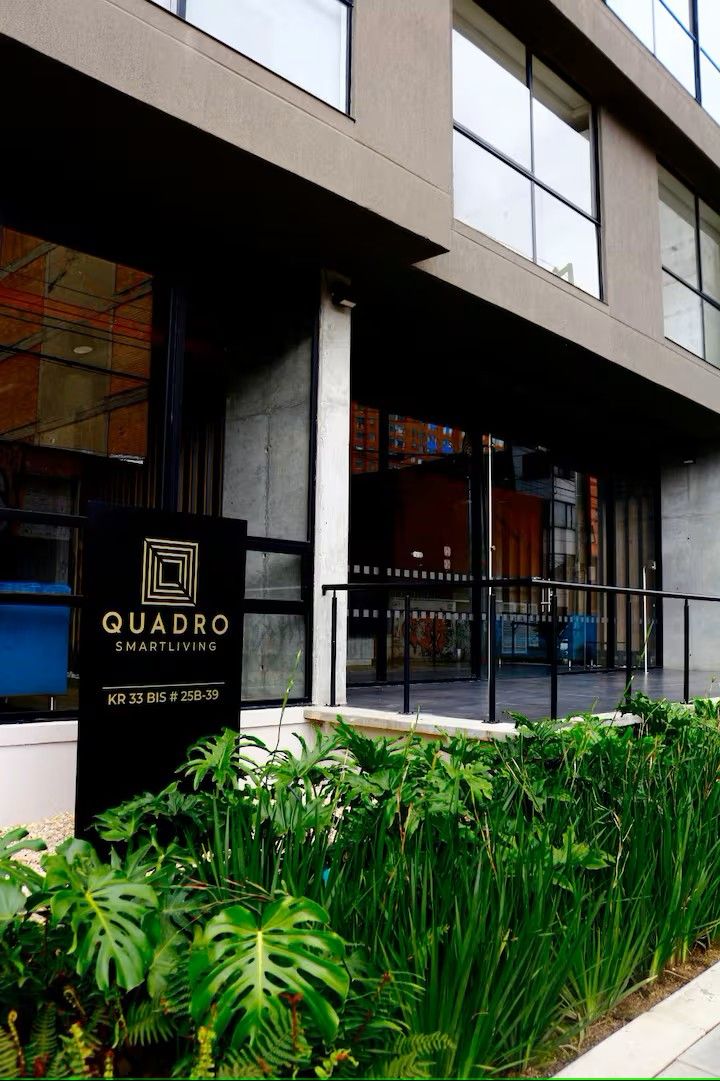 Parqueadero en arriendo Cundinamarca Bogotá El Recuerdo 12 m2 Habitaciones 1 Baños 1 Garajes 1 Precio $150000