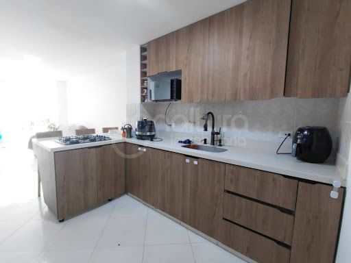 Apartamento en venta Antioquia Itagüí La Independencia 69 m2 Habitaciones 3 Baños 2 Garajes 0 Precio $330000000