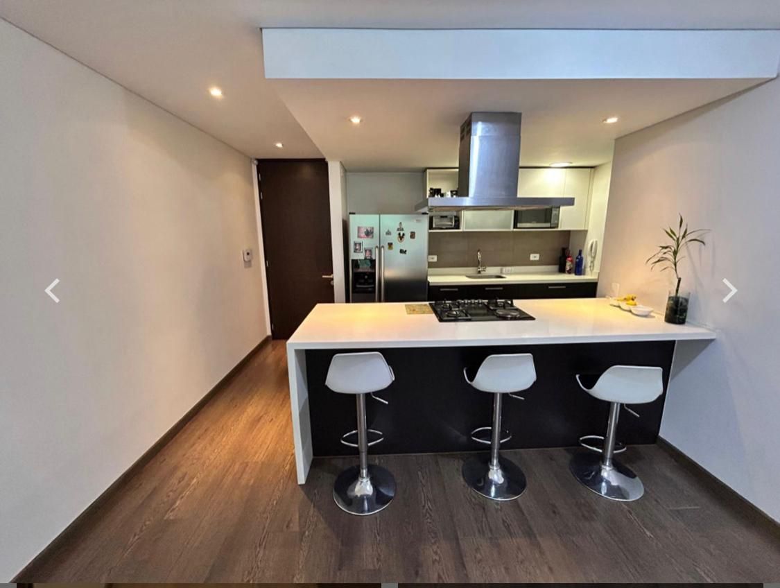 Apartamento en venta Cundinamarca Bogotá Los Cedros 90 m2 Habitaciones 2 Baños 2 Garajes 2 Precio $596000000