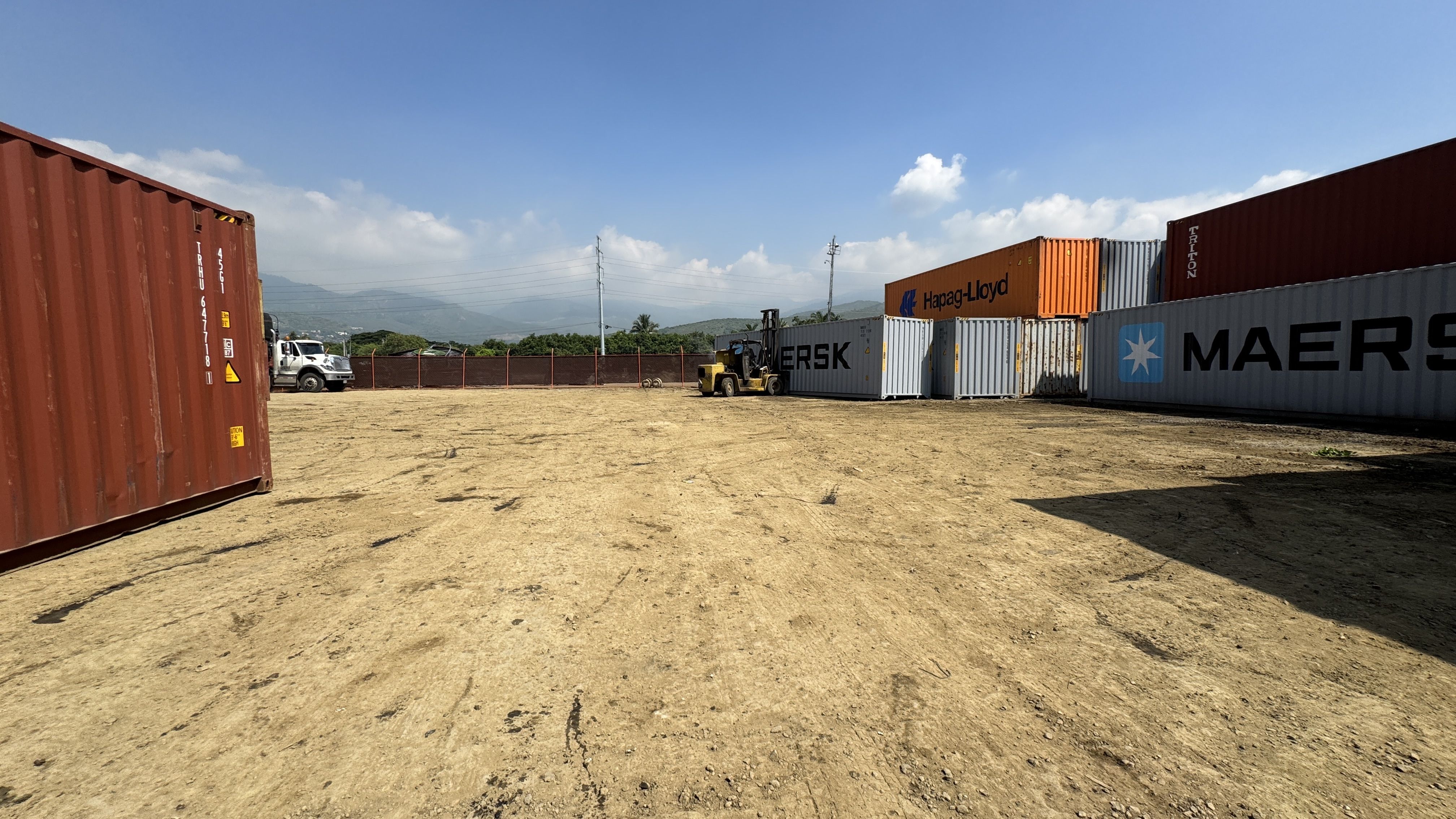 Lote en arriendo Valle Del Cauca Yumbo Zona Industrial 8000 m2 Habitaciones 0 Baños 0 Garajes 6 Precio $28000000