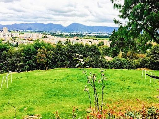 Lote en venta Cundinamarca Bogotá Tuna Alta 10664 m2 Habitaciones 0 Baños 0 Garajes 0 Precio $9500000000