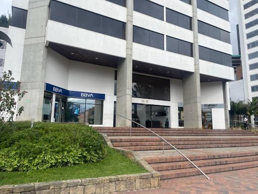 Local en venta Cundinamarca Bogotá Asd 104 m2 Habitaciones 0 Baños 1 Garajes 2 Precio $1169000000