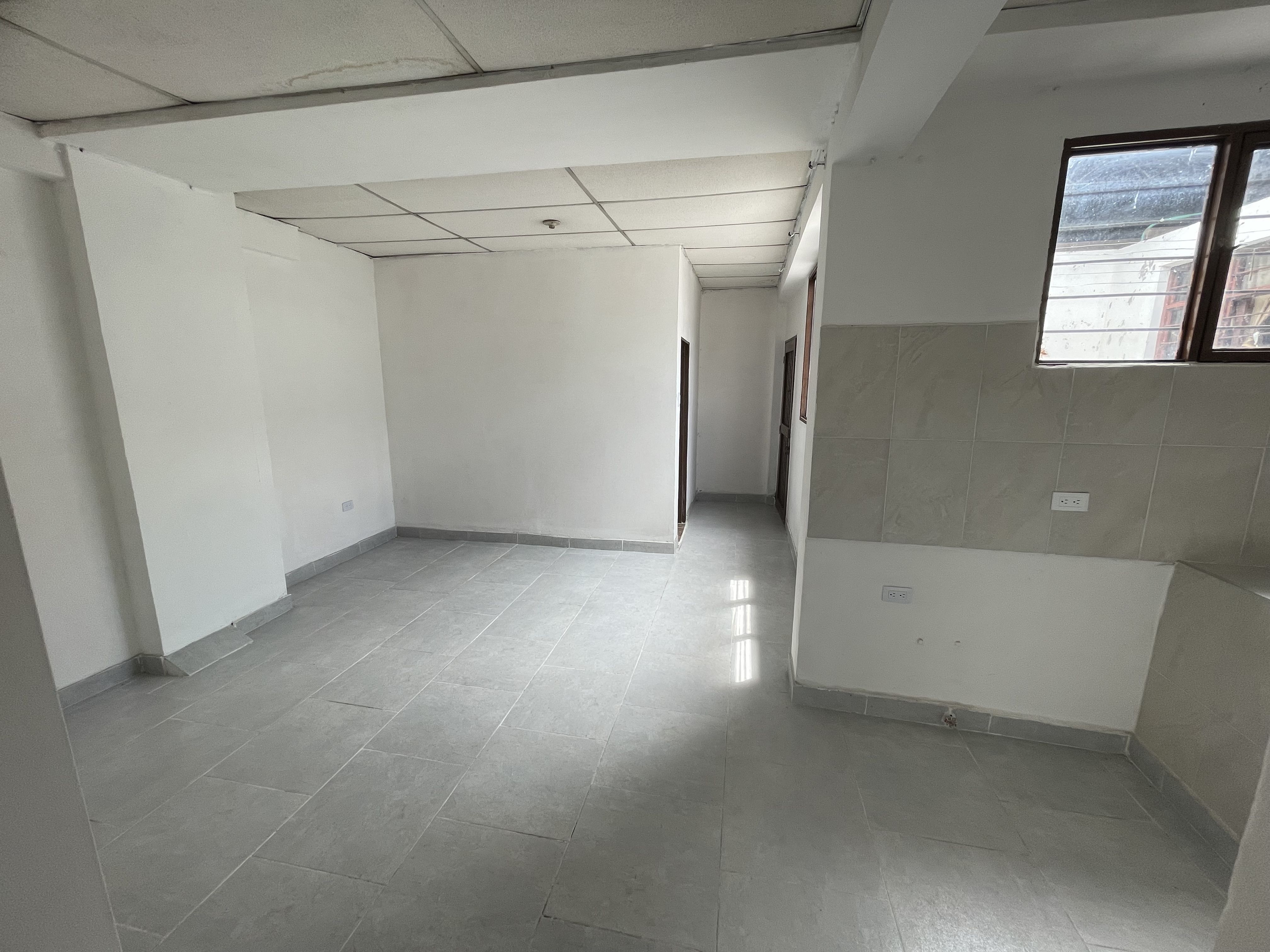 Apartamento en arriendo Valle Del Cauca Cali Santa Rosa 75 m2 Habitaciones 3 Baños 1 Garajes 0 Precio $800000