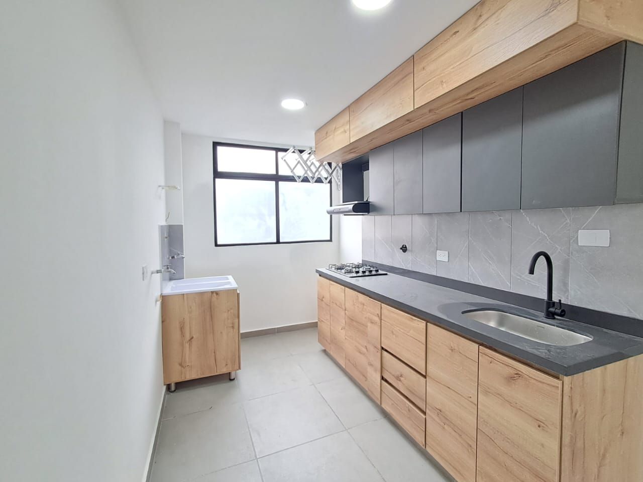 Apartamento en arriendo Antioquia Medellín Colon 51 m2 Habitaciones 2 Baños 2 Garajes 0 Precio $2800000