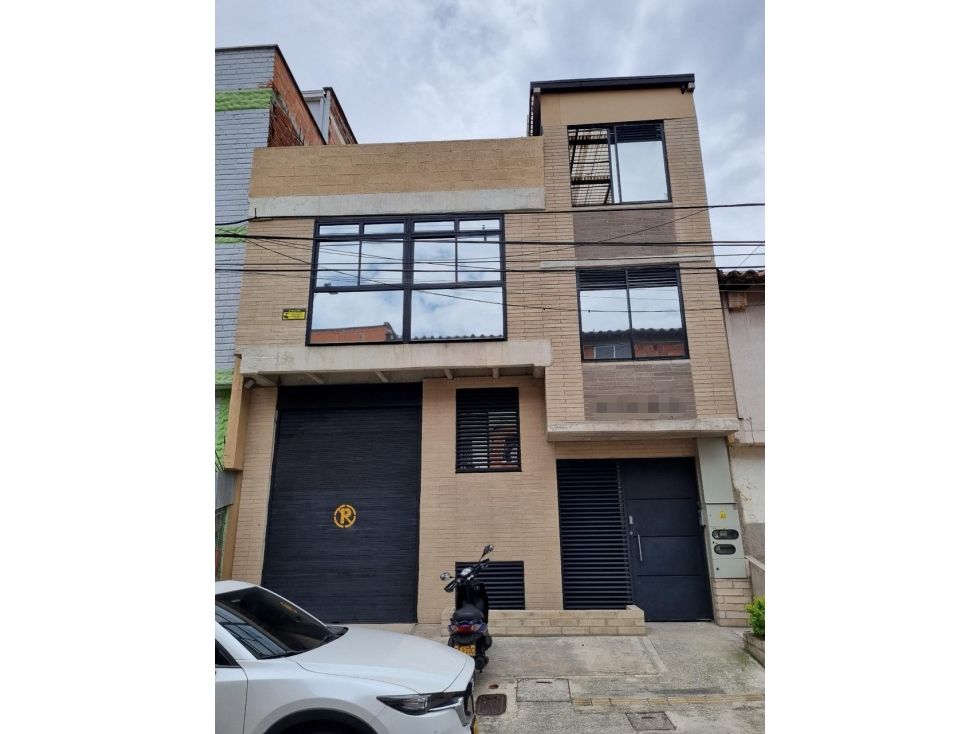 Bodega en venta Antioquia Medellín Santa Fe 290 m2 Habitaciones 0 Baños 2 Garajes 1 Precio $1500000000