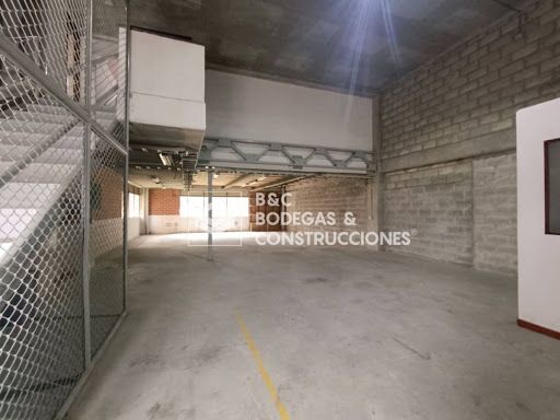 Bodega en arriendo Antioquia Rionegro El Porvenir 150 m2 Habitaciones 0 Baños 8 Garajes 2 Precio $7000000