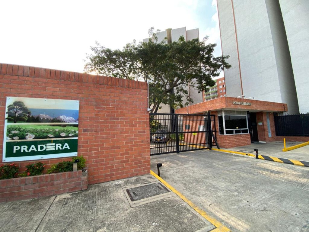 Apartamento en arriendo Valle Del Cauca Cali Los Parques - Barranquilla 65 m2 Habitaciones 2 Baños 2 Garajes 0 Precio $1470000