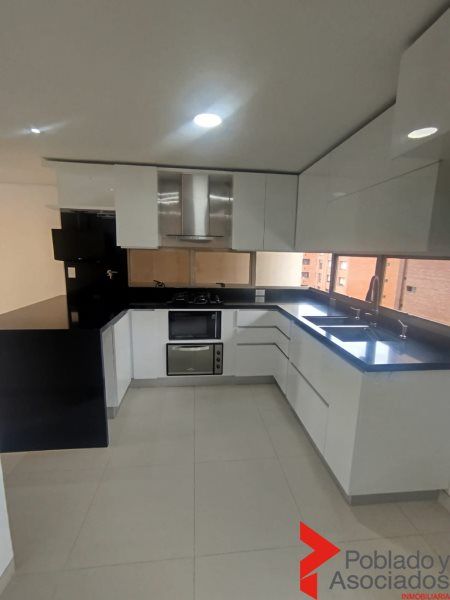 Apartamento en arriendo Antioquia Medellín Alejandria 140 m2 Habitaciones 3 Baños 3 Garajes 2 Precio $7500000