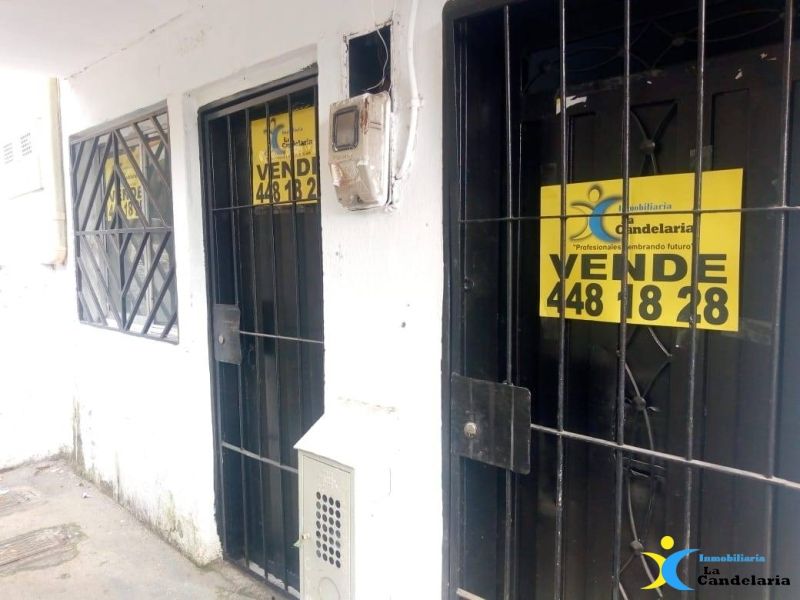 Casa en venta Antioquia Medellín Campo Valdes No 1 104 m2 Habitaciones 4 Baños 2 Garajes 0 Precio $240000000