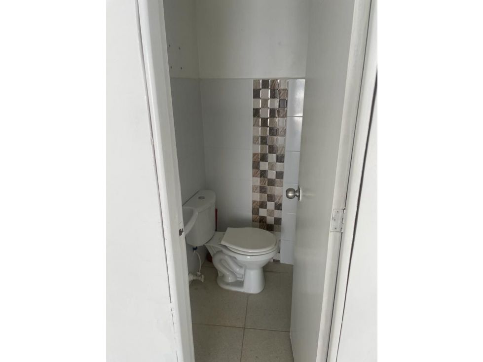 Local en arriendo Antioquia Medellín San Bernardo 30 m2 Habitaciones 0 Baños 1 Garajes 0 Precio $1782000