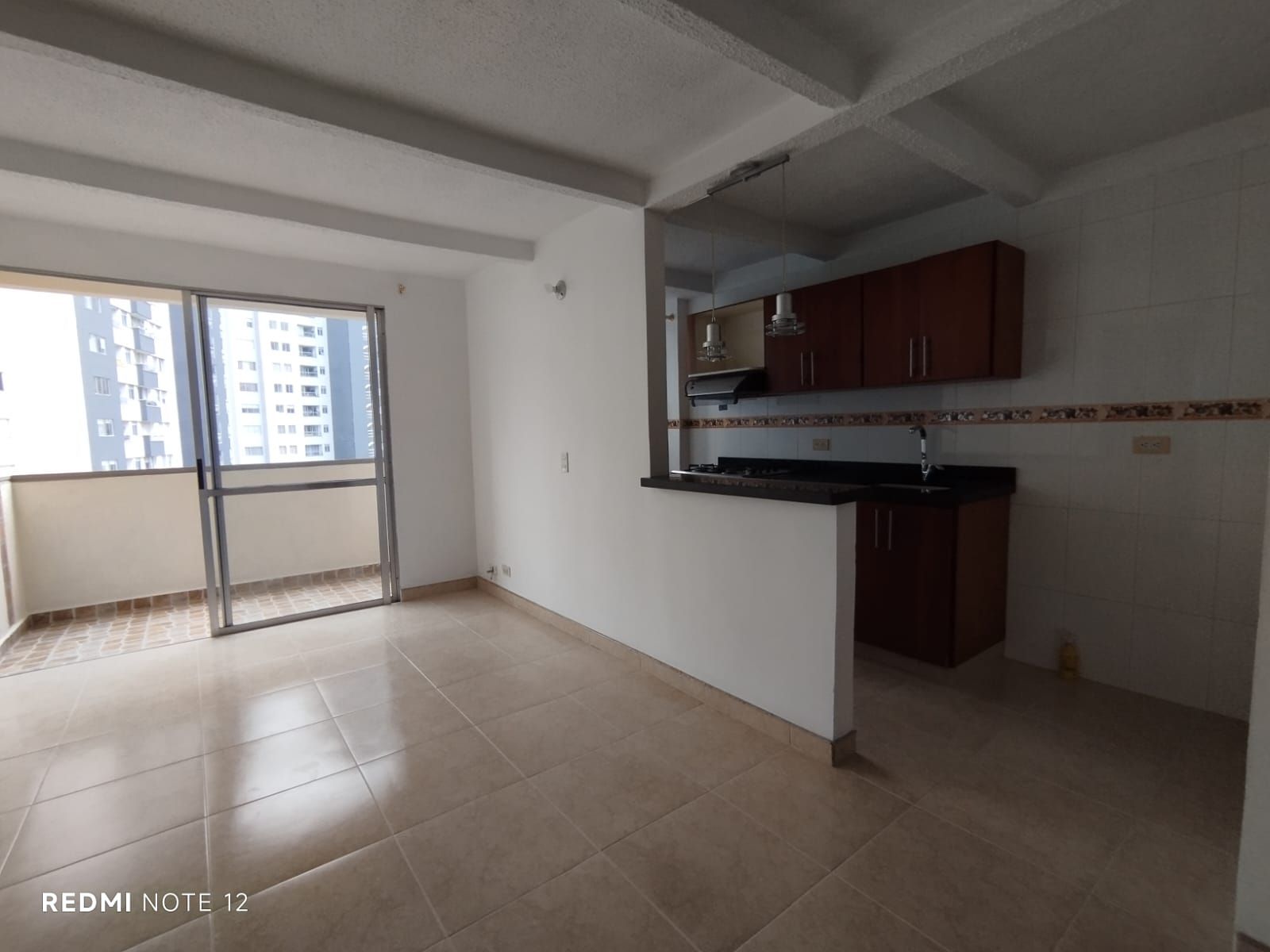 Apartamento en arriendo Antioquia La Estrella Ub Magallanes 74 m2 Habitaciones 3 Baños 2 Garajes 1 Precio $2400000