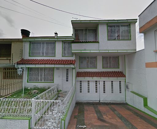 Casa en arriendo Cundinamarca Bogotá Normandía 429 m2 Habitaciones 6 Baños 4 Garajes 2 Precio $4530000